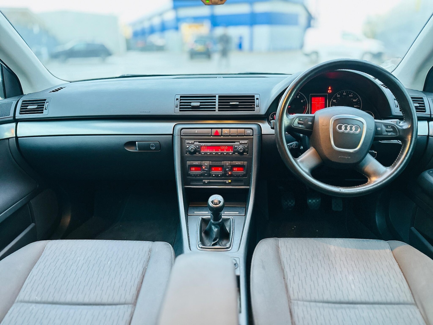 Used Audi A4 2005 for sale - 76753165: Photo 3