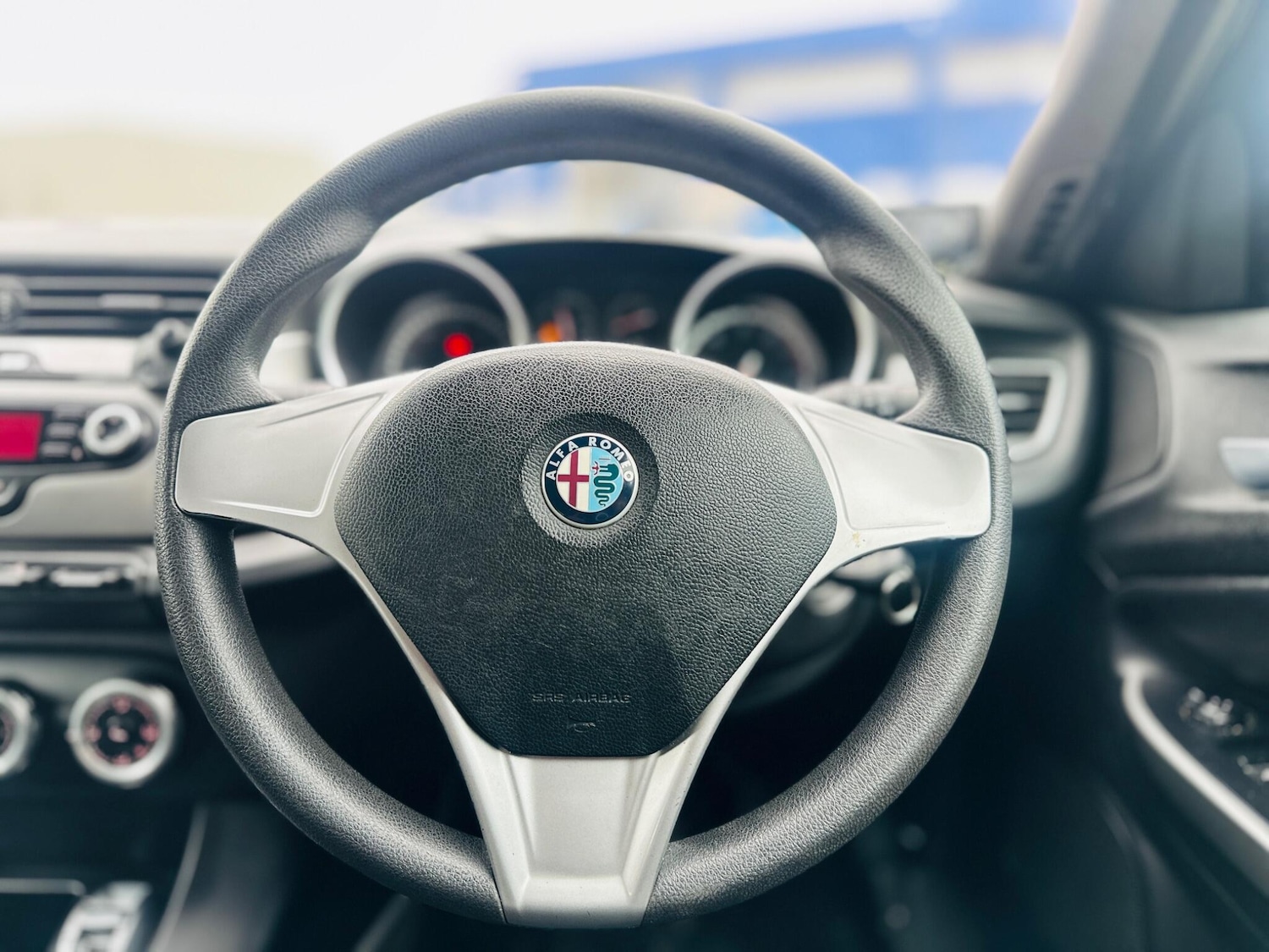 Used Alfa Romeo Giulietta 2010 for sale - 77510836: Photo 13