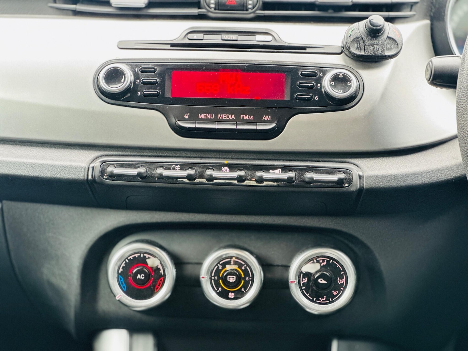 Used Alfa Romeo Giulietta 2010 for sale - 77510836: Photo 19