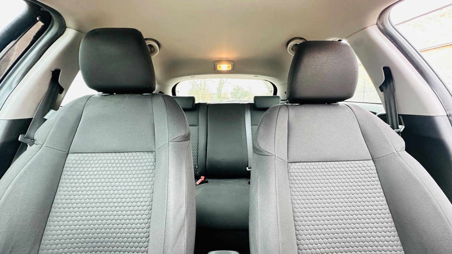 Used Alfa Romeo Giulietta 2010 for sale - 77510836: Photo 28