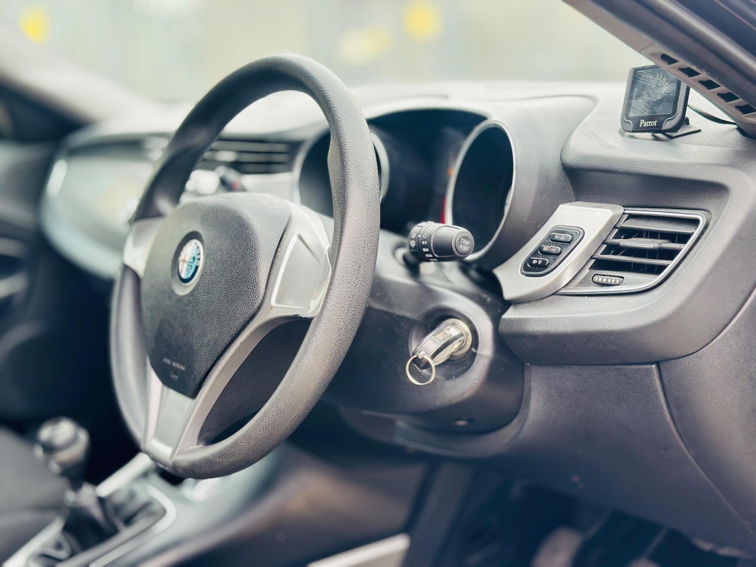 Used Alfa Romeo Giulietta 2010 for sale - 77510836: Photo 46