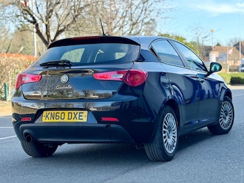 Used Alfa Romeo Giulietta 2010 for sale - 77510836: Photo