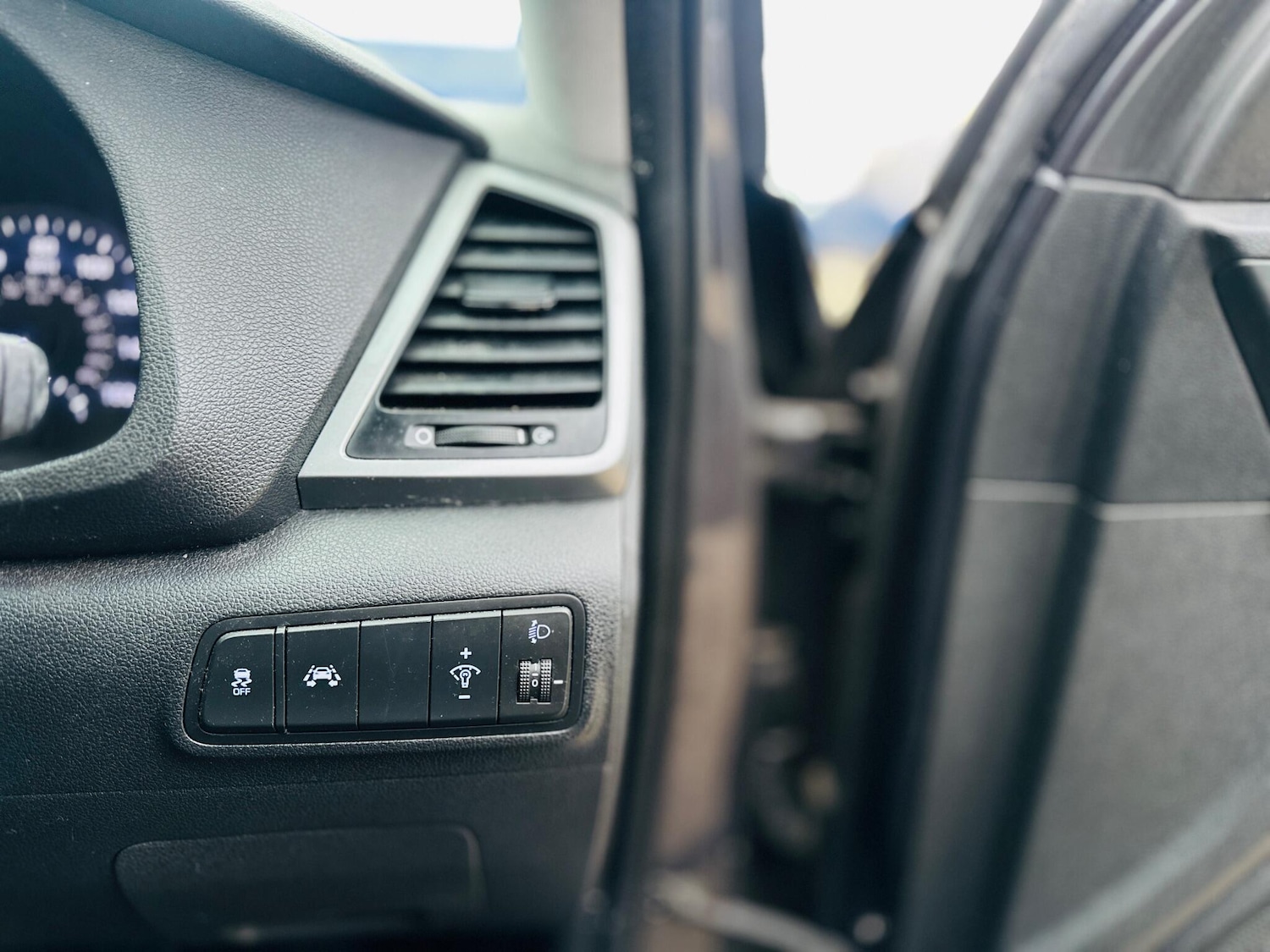 Used Hyundai TUCSON 2017 for sale - 76633550: Photo 15