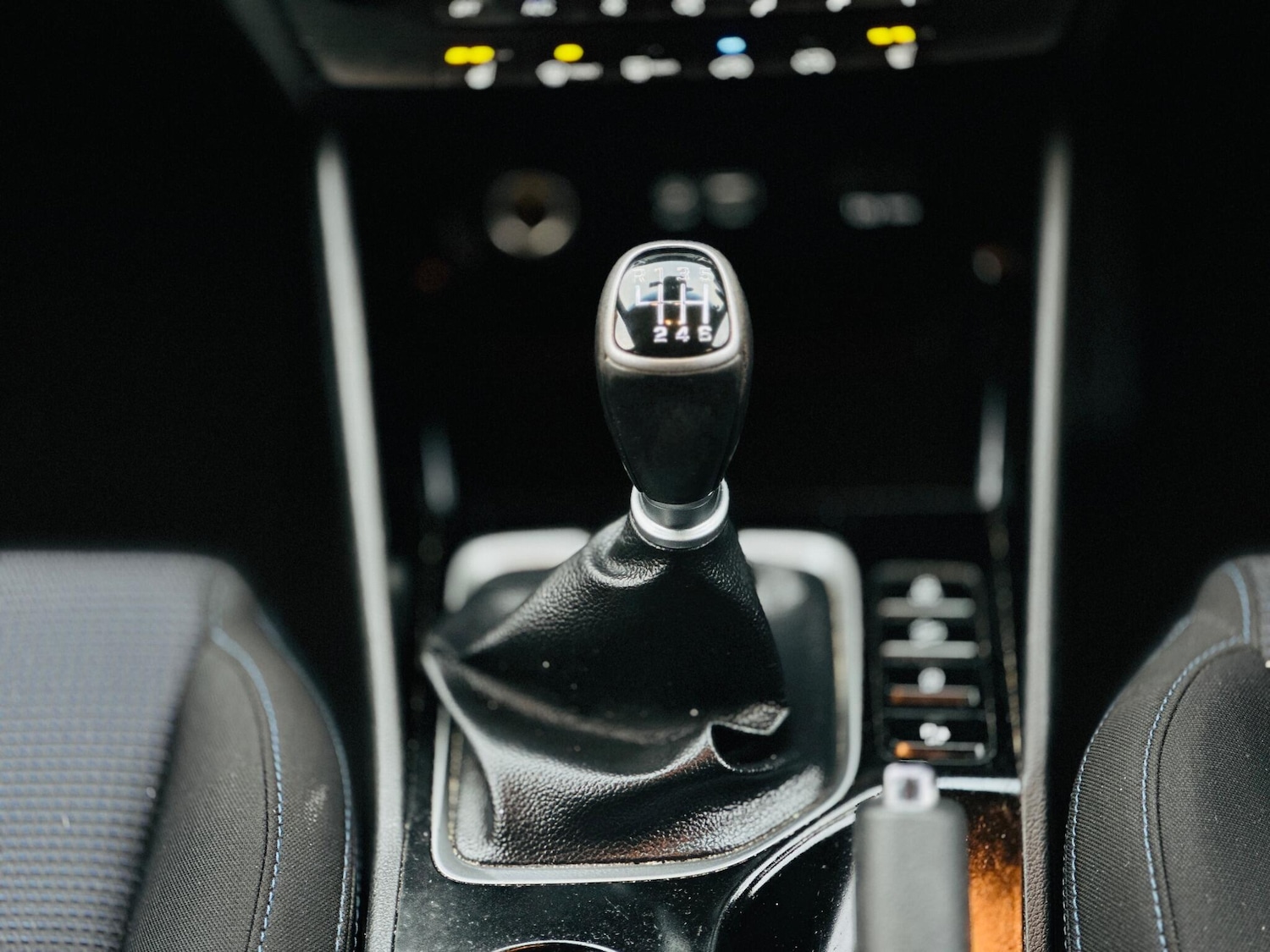 Used Hyundai TUCSON 2017 for sale - 76633550: Photo 19