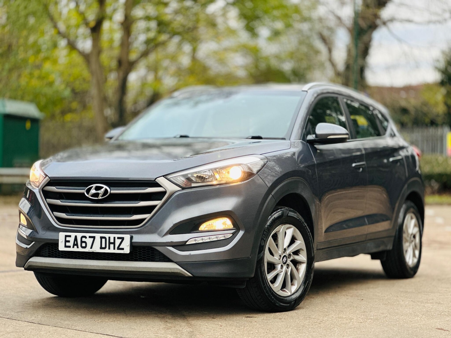 Used Hyundai TUCSON 2017 for sale - 76633550: Photo 2