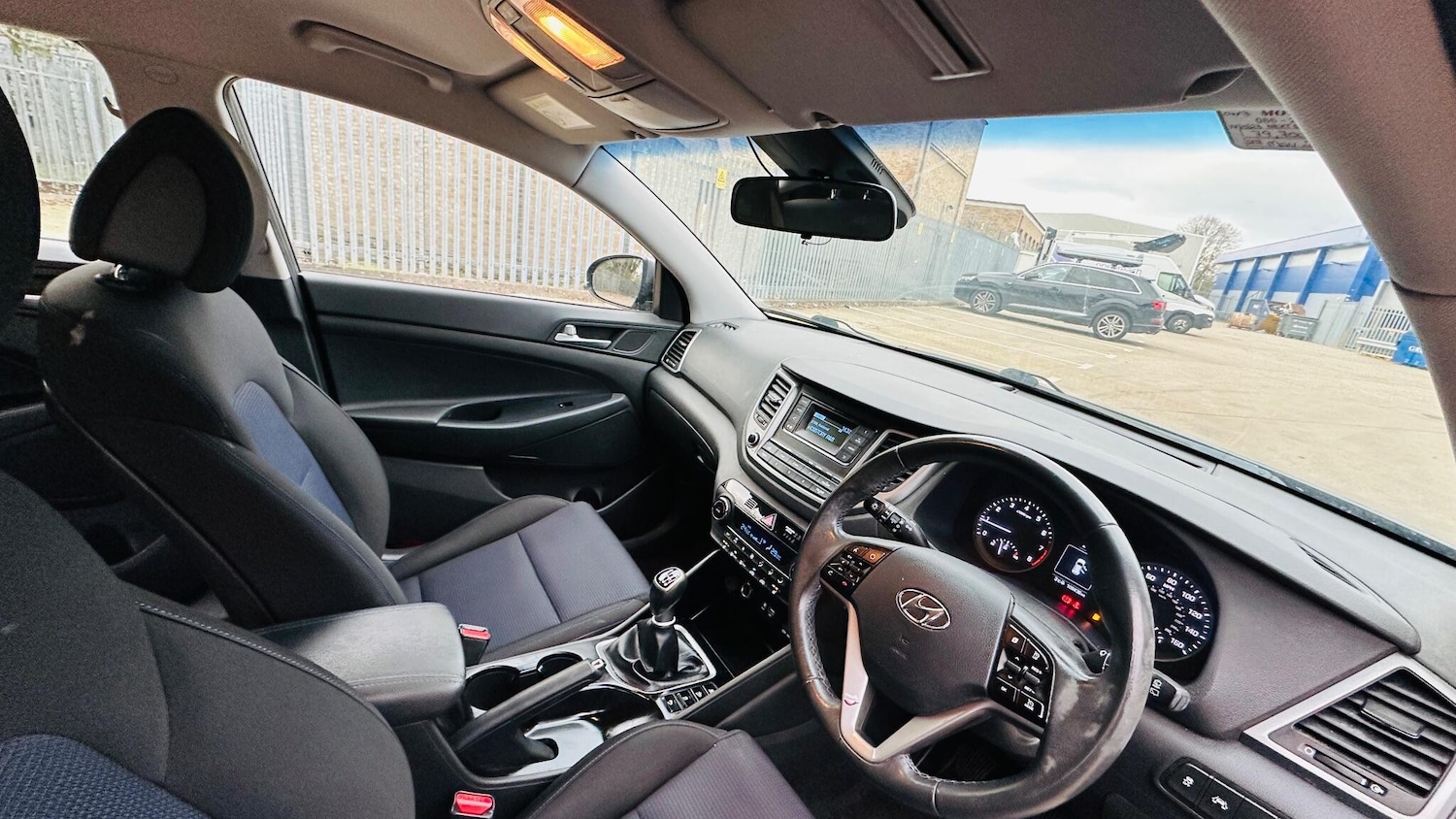 Used Hyundai TUCSON 2017 for sale - 76633550: Photo 23