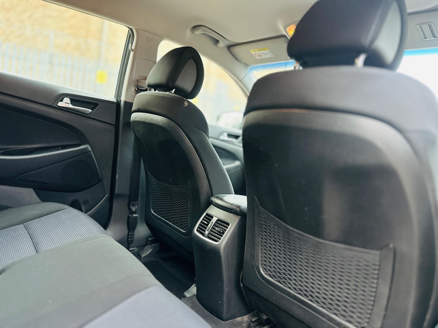 Used Hyundai TUCSON 2017 for sale - 76633550: Photo 30