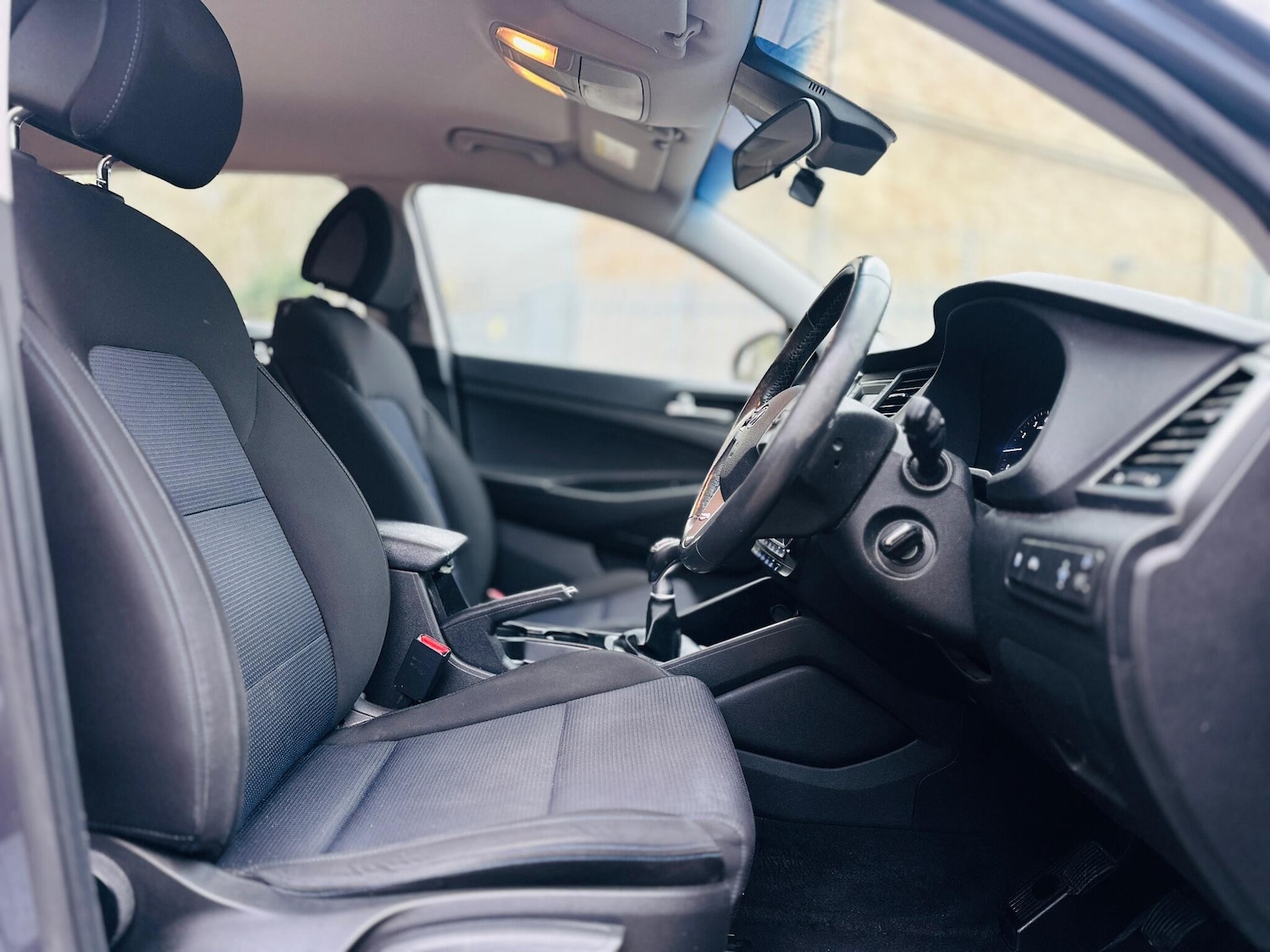 Used Hyundai TUCSON 2017 for sale - 76633550: Photo 47