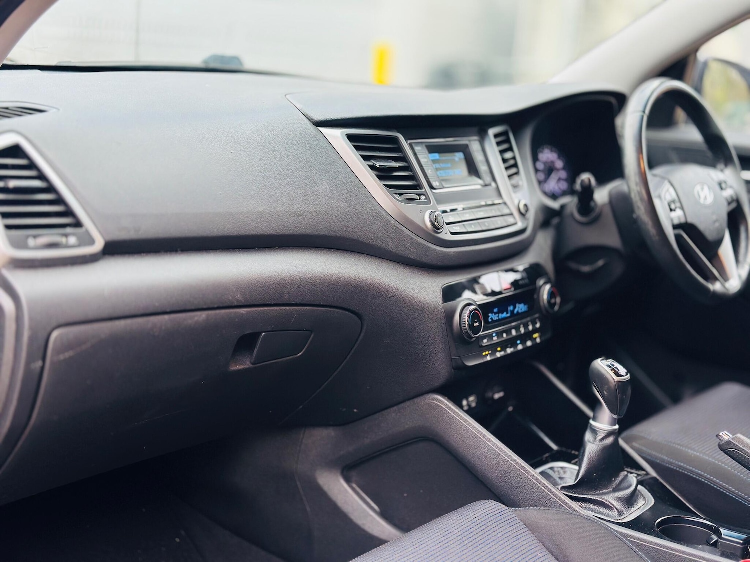 Used Hyundai TUCSON 2017 for sale - 76633550: Photo 48