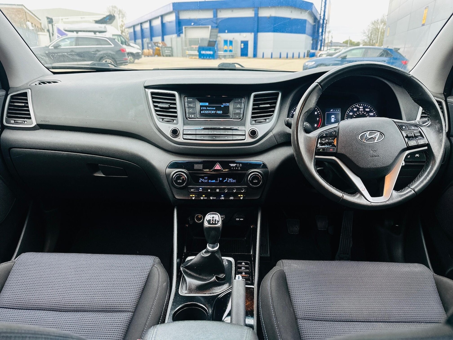 Used Hyundai TUCSON 2017 for sale - 76633550: Photo 56