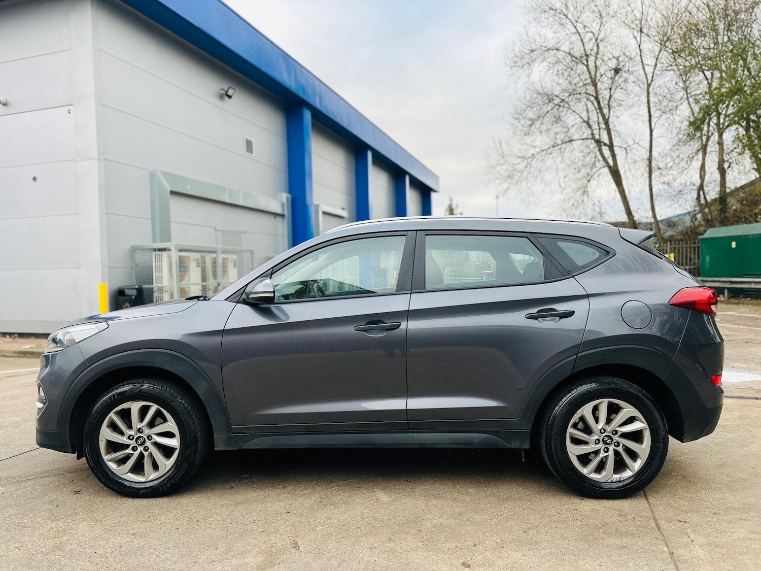 Used Hyundai TUCSON 2017 for sale - 76633550: Photo 9