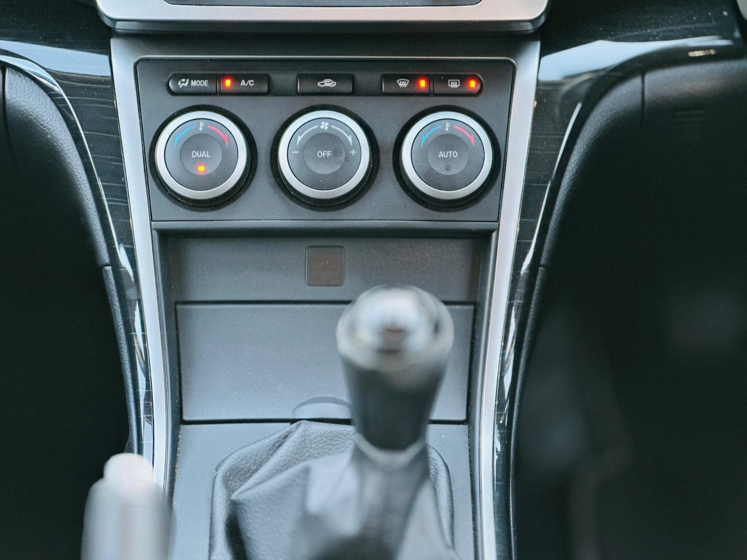 Used Mazda Mazda6 2010 for sale - 76942496: Photo 18