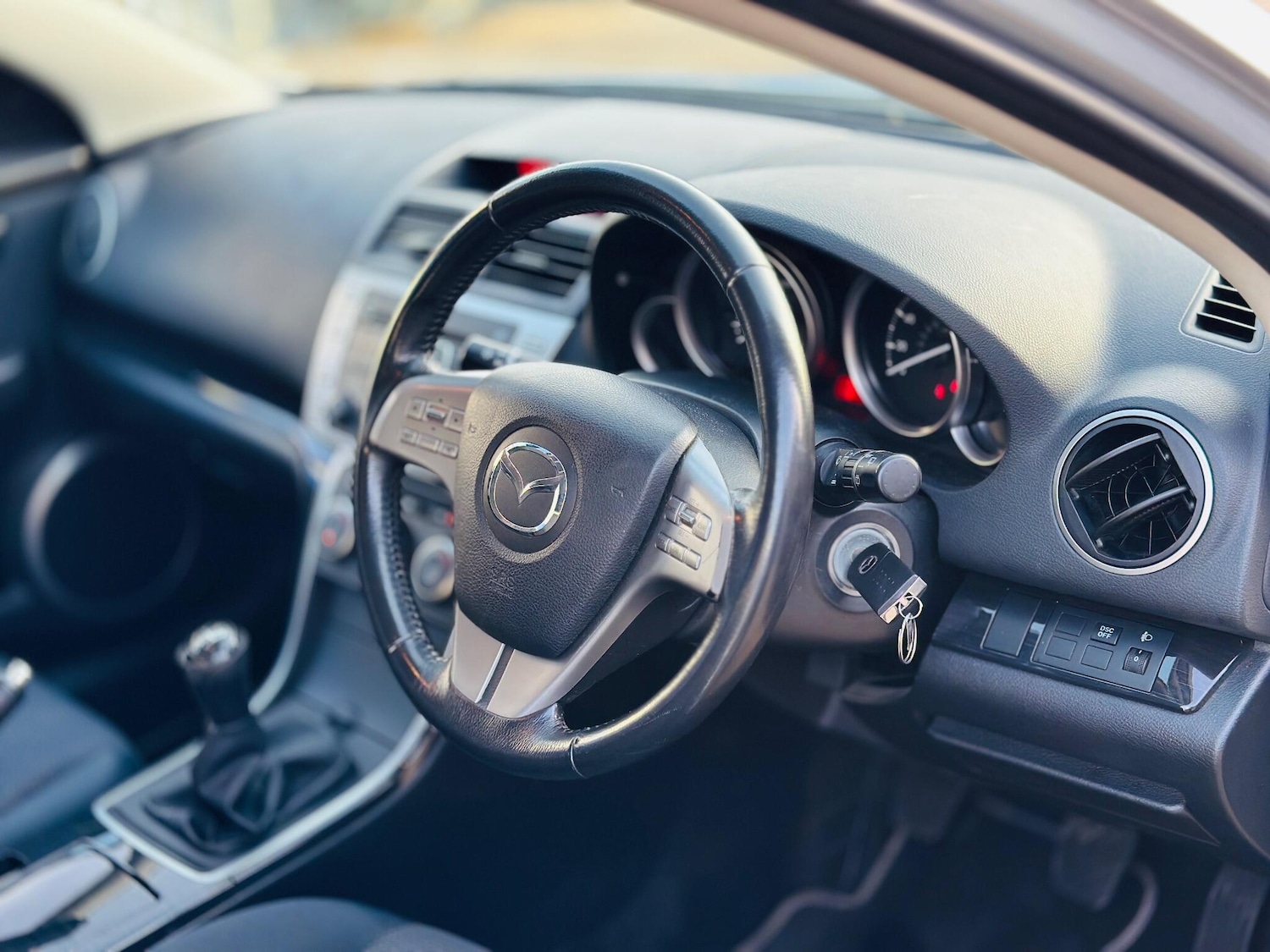 Used Mazda Mazda6 2010 for sale - 76942496: Photo 21