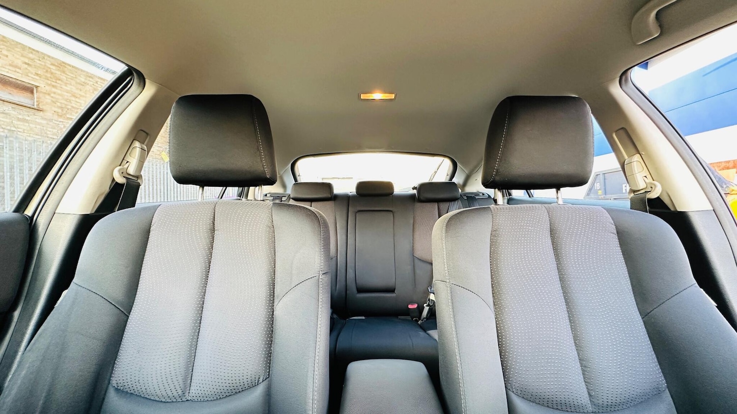 Used Mazda Mazda6 2010 for sale - 76942496: Photo 28