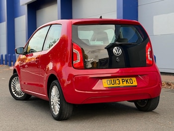 Used Volkswagen up! 2013 for sale - 76152962: Photo 3