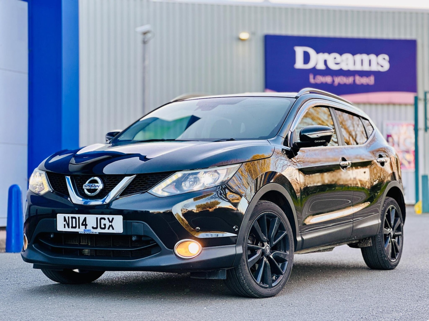 Used Nissan Qashqai for sale - 77898306: Photo 2