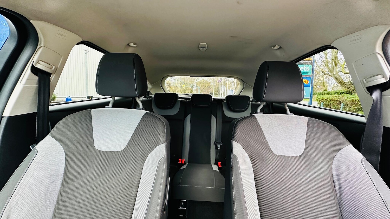 Used Ford Focus 2014 for sale - 76887345: Photo 28