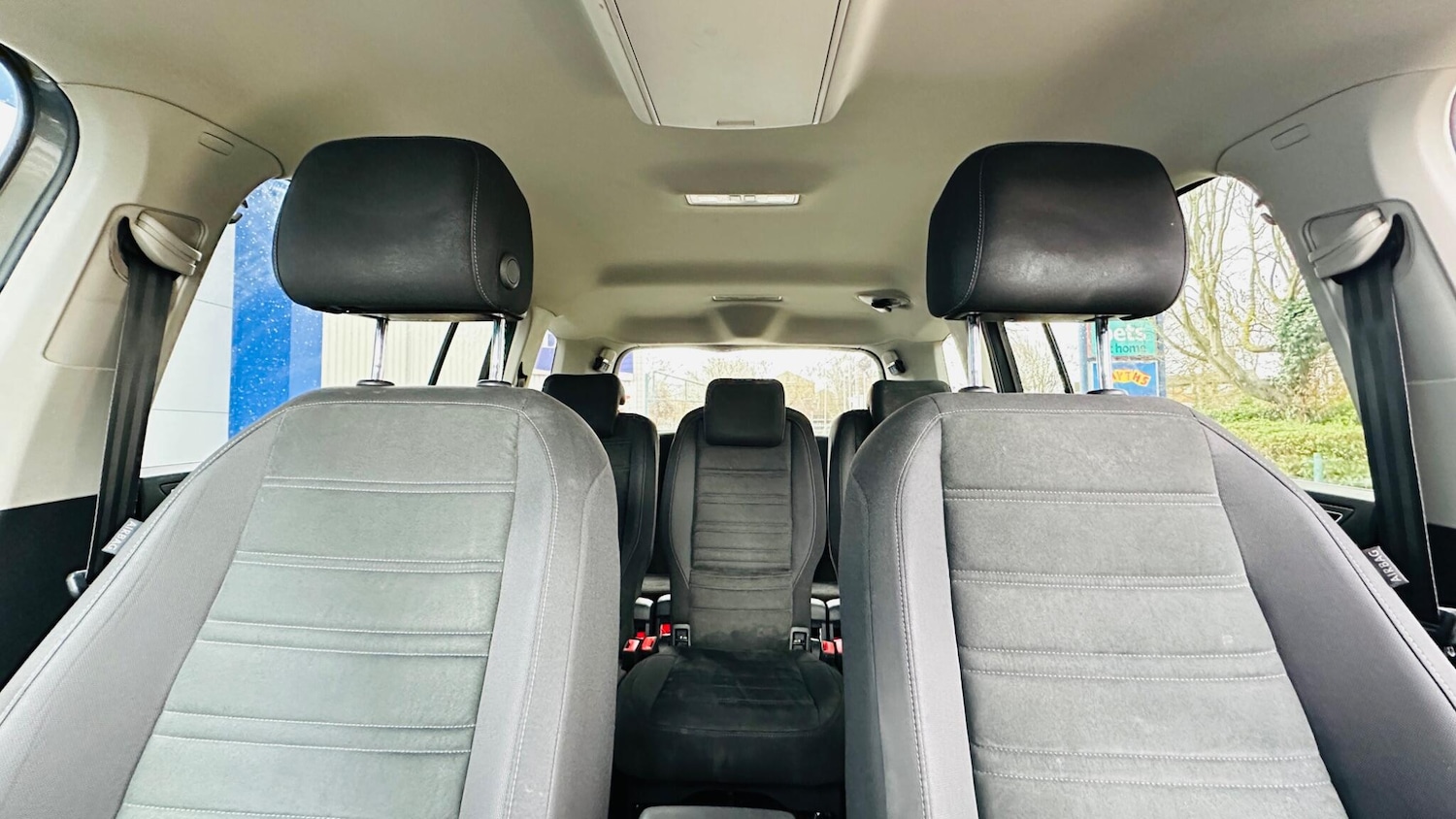 Used Volkswagen Touran 2016 for sale - 77292079: Photo 32