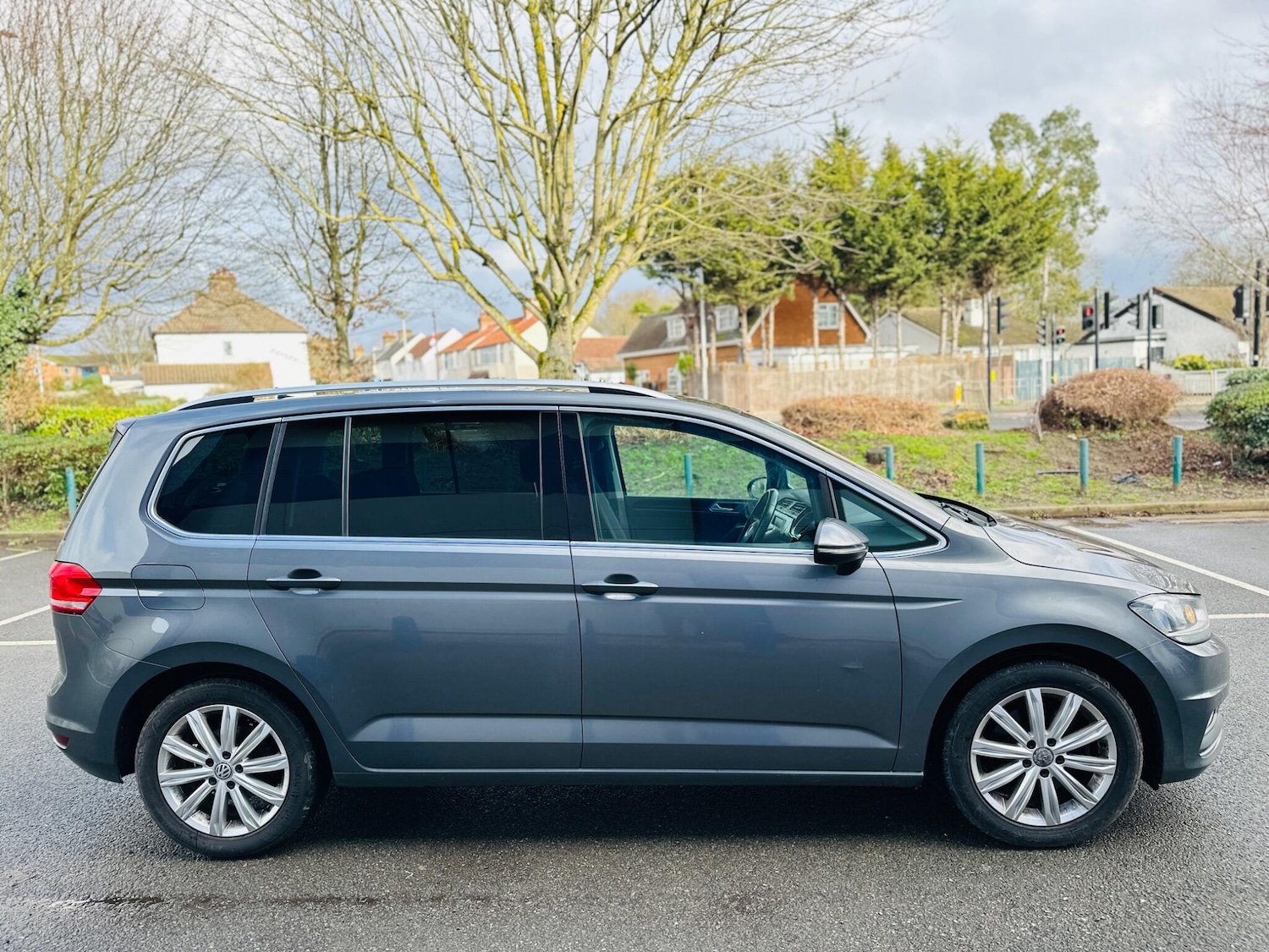 Used Volkswagen Touran 2016 for sale - 77292079: Photo 48
