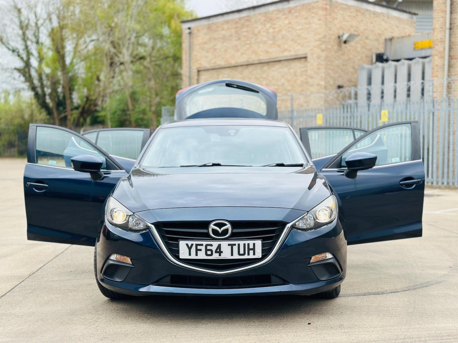 Used Mazda Mazda3 for sale - 78135752: Photo 10