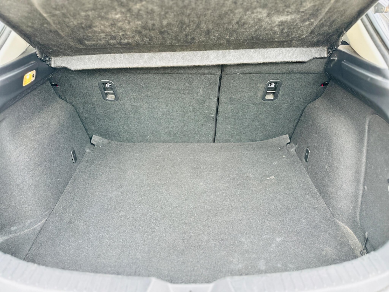 Used Mazda Mazda3 for sale - 78135752: Photo 12