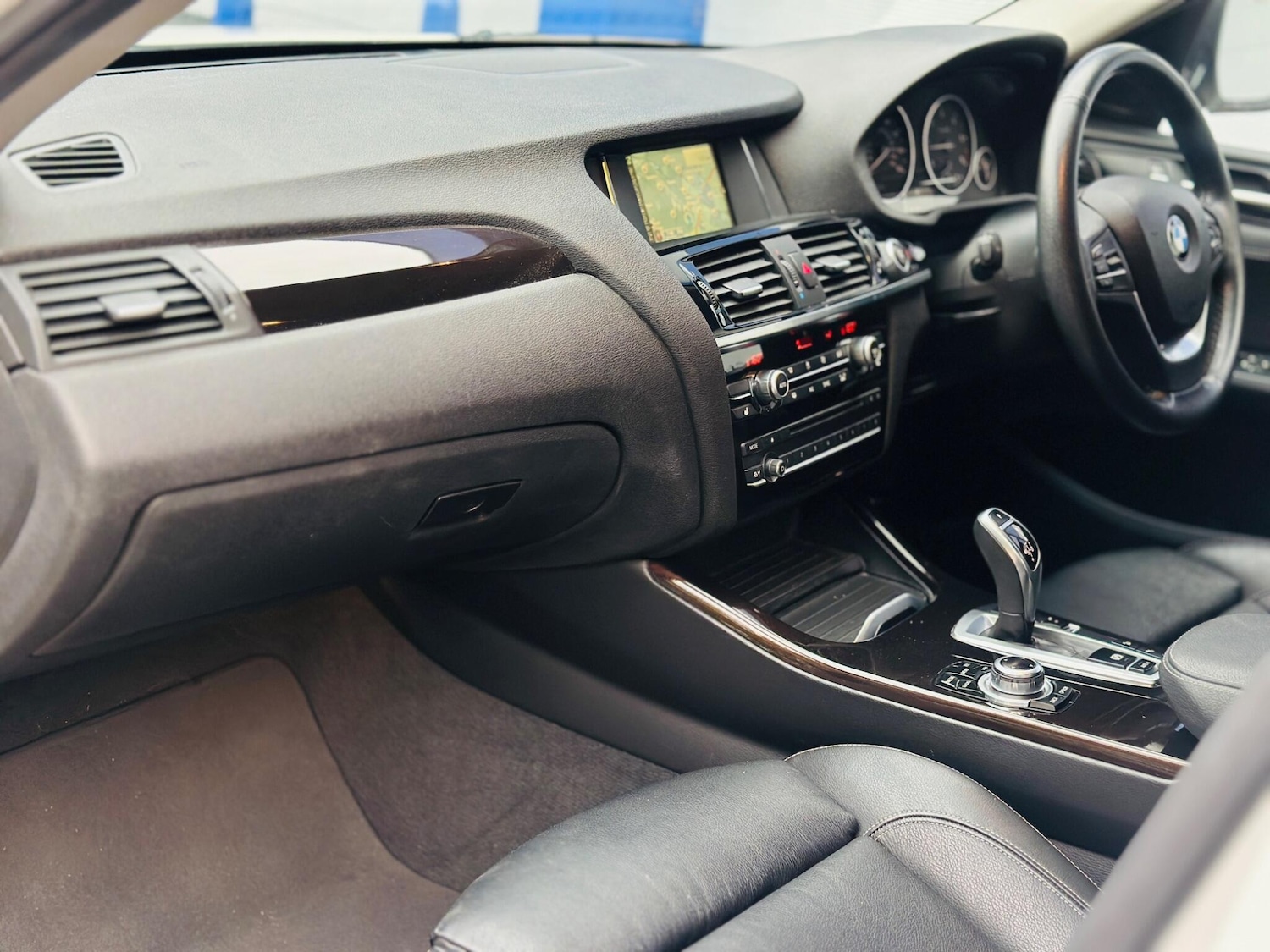 Vehicle 29