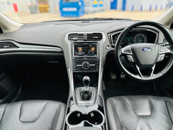 Used Ford Mondeo 2015 for sale - 76214123: Photo 20