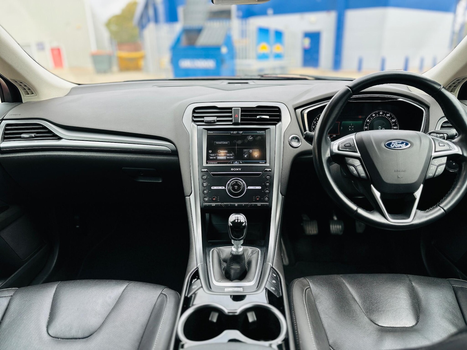 Used Ford Mondeo 2015 for sale - 76214123: Photo 27