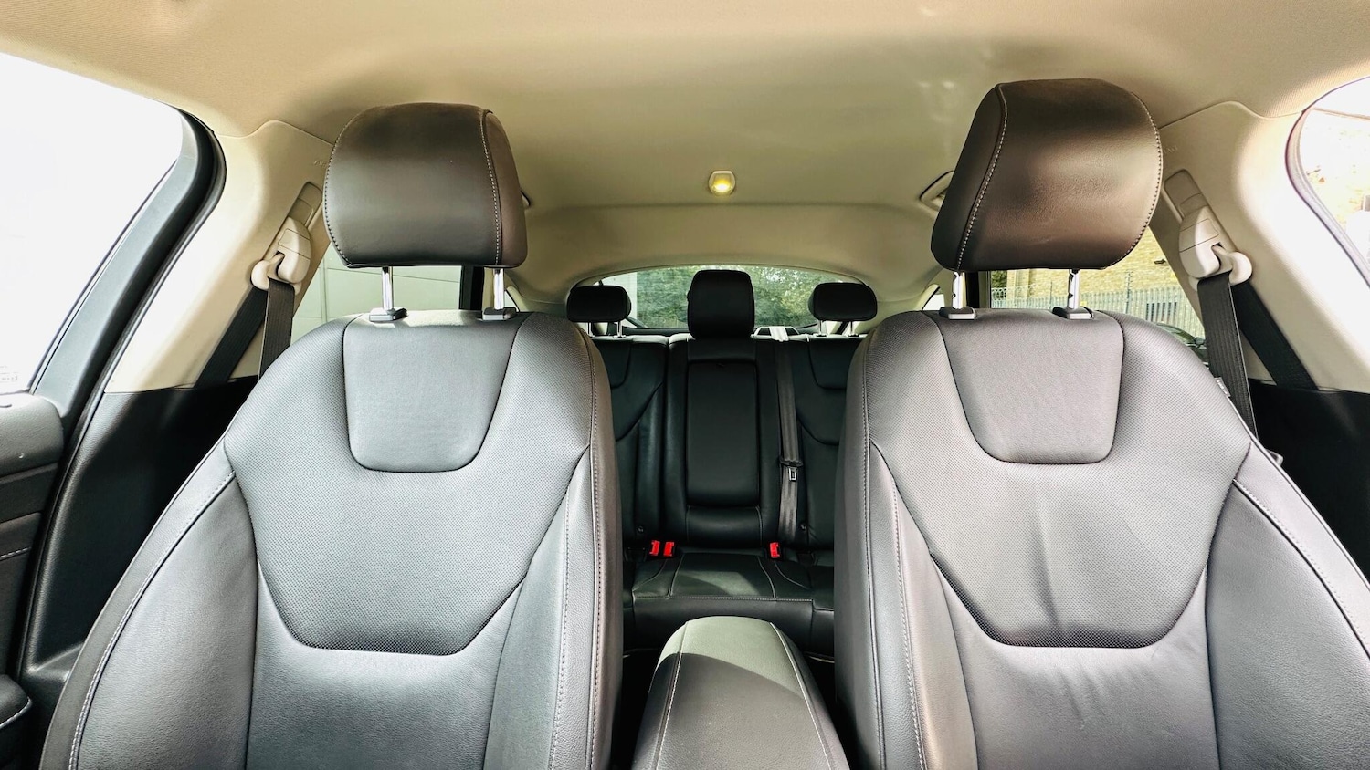 Used Ford Mondeo 2015 for sale - 76214123: Photo 28