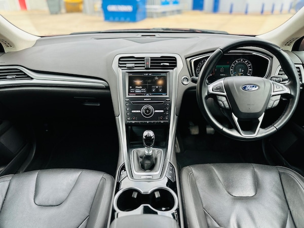 Used Ford Mondeo 2015 for sale - 76214123: Photo 35