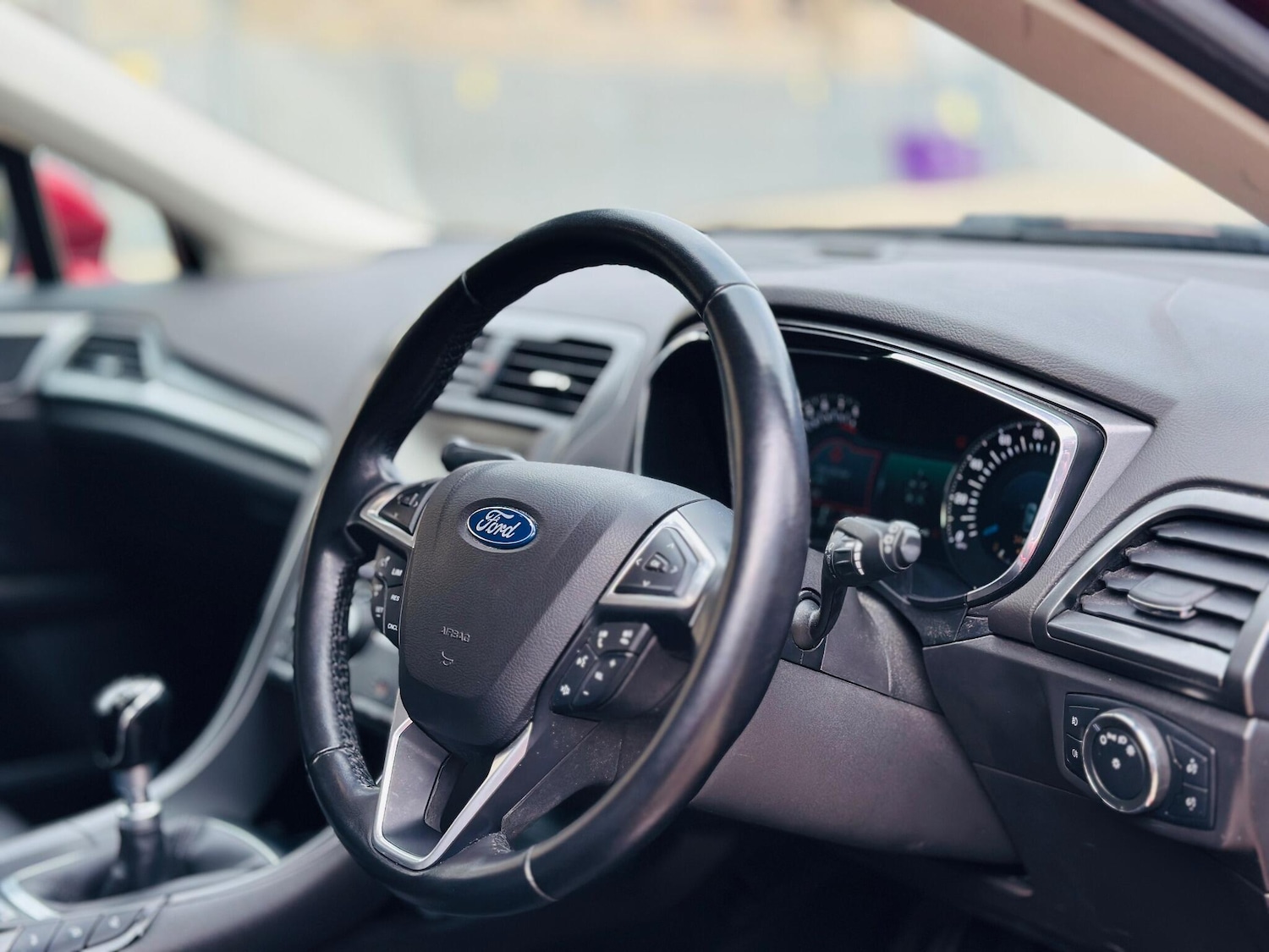 Used Ford Mondeo 2015 for sale - 76214123: Photo 47