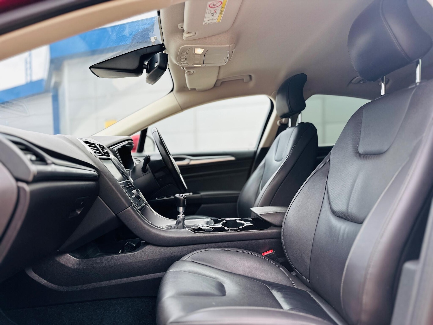 Used Ford Mondeo 2015 for sale - 76214123: Photo 51