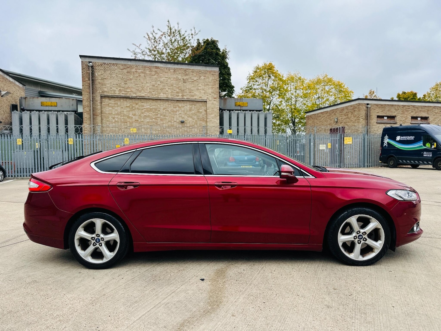 Used Ford Mondeo 2015 for sale - 76214123: Photo 8