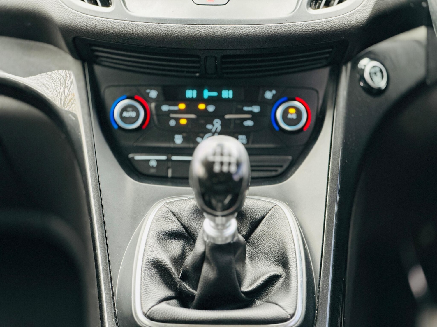 Used Ford Kuga 2017 for sale - 76550022: Photo 18