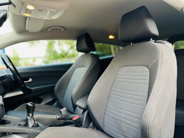 Used Volkswagen Scirocco 2012 for sale - 75415119: Photo 26