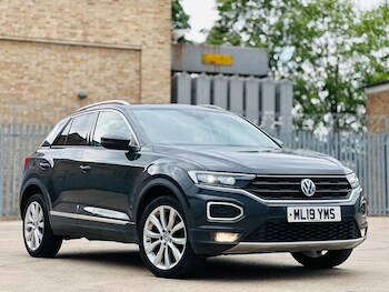 Used Volkswagen T-Roc 2019 for sale - 78504336: Photo