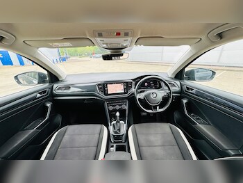 Used Volkswagen T-Roc 2019 for sale - 78504336: Photo