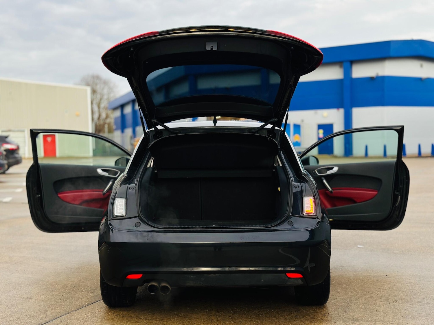 Used Audi A1 2011 for sale - 77215113: Photo 11