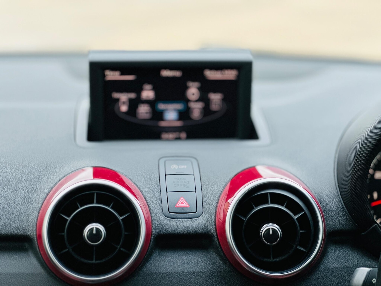 Used Audi A1 2011 for sale - 77215113: Photo 18