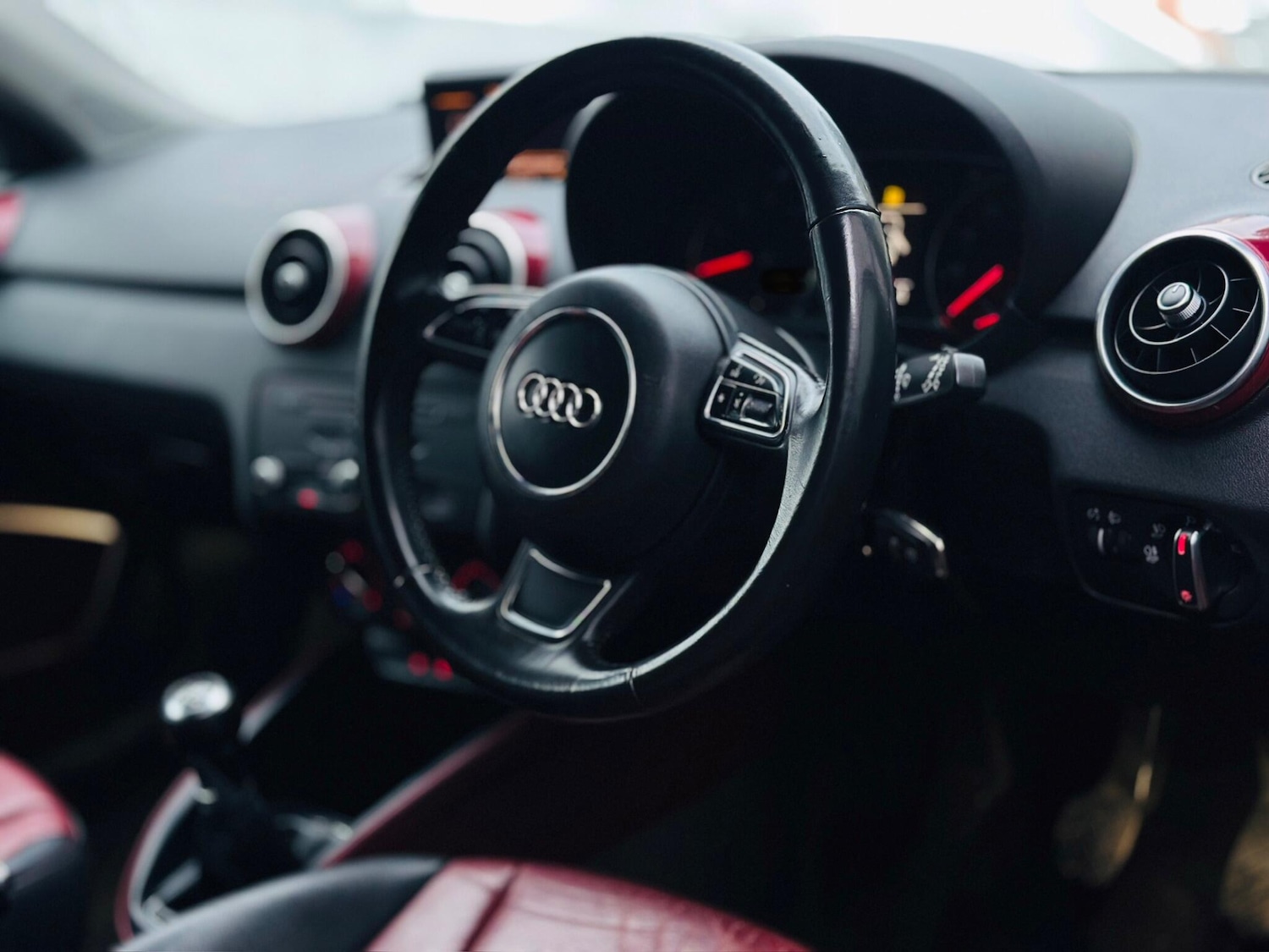 Used Audi A1 2011 for sale - 77215113: Photo 45