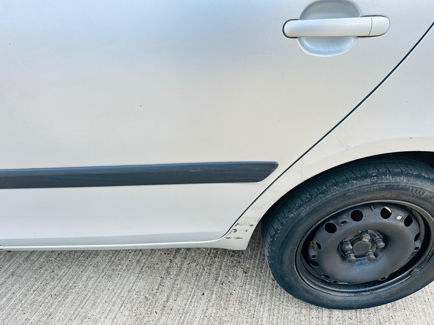 Used Skoda Fabia 2009 for sale - 77824886: Photo 34