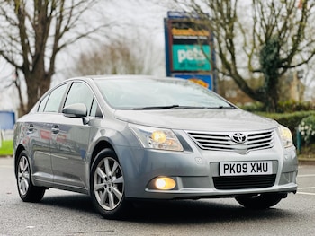 Toyota Avensis feature image