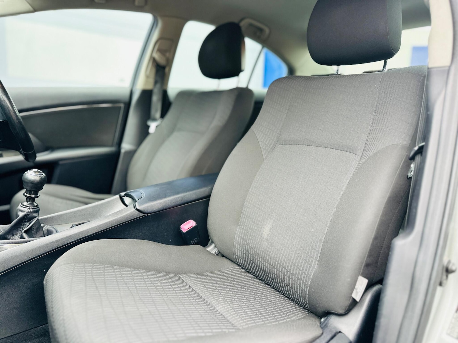 Used Toyota Avensis 2009 for sale - 77671873: Photo 27