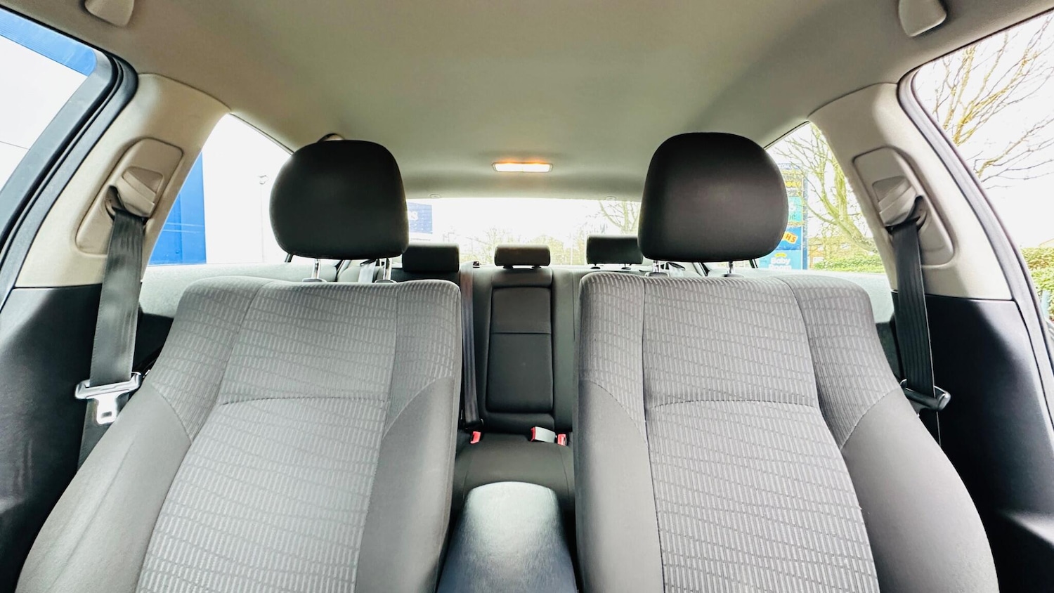 Used Toyota Avensis 2009 for sale - 77671873: Photo 30