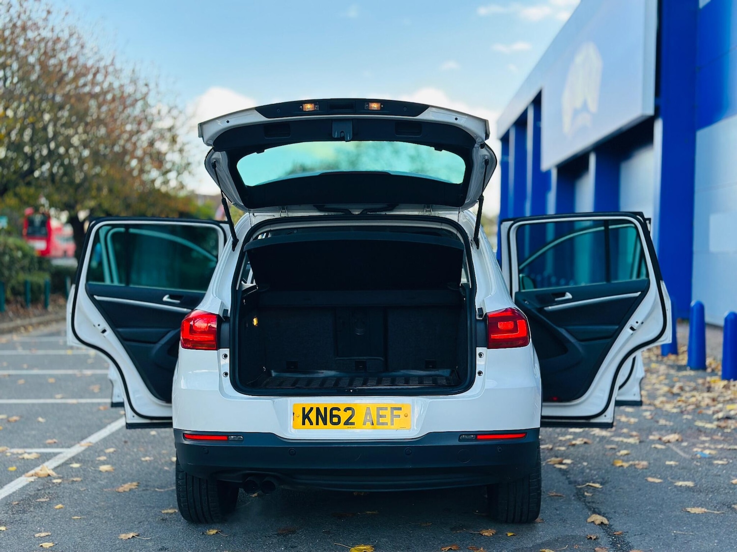 Used Volkswagen Tiguan 2012 for sale - 76425505: Photo 11