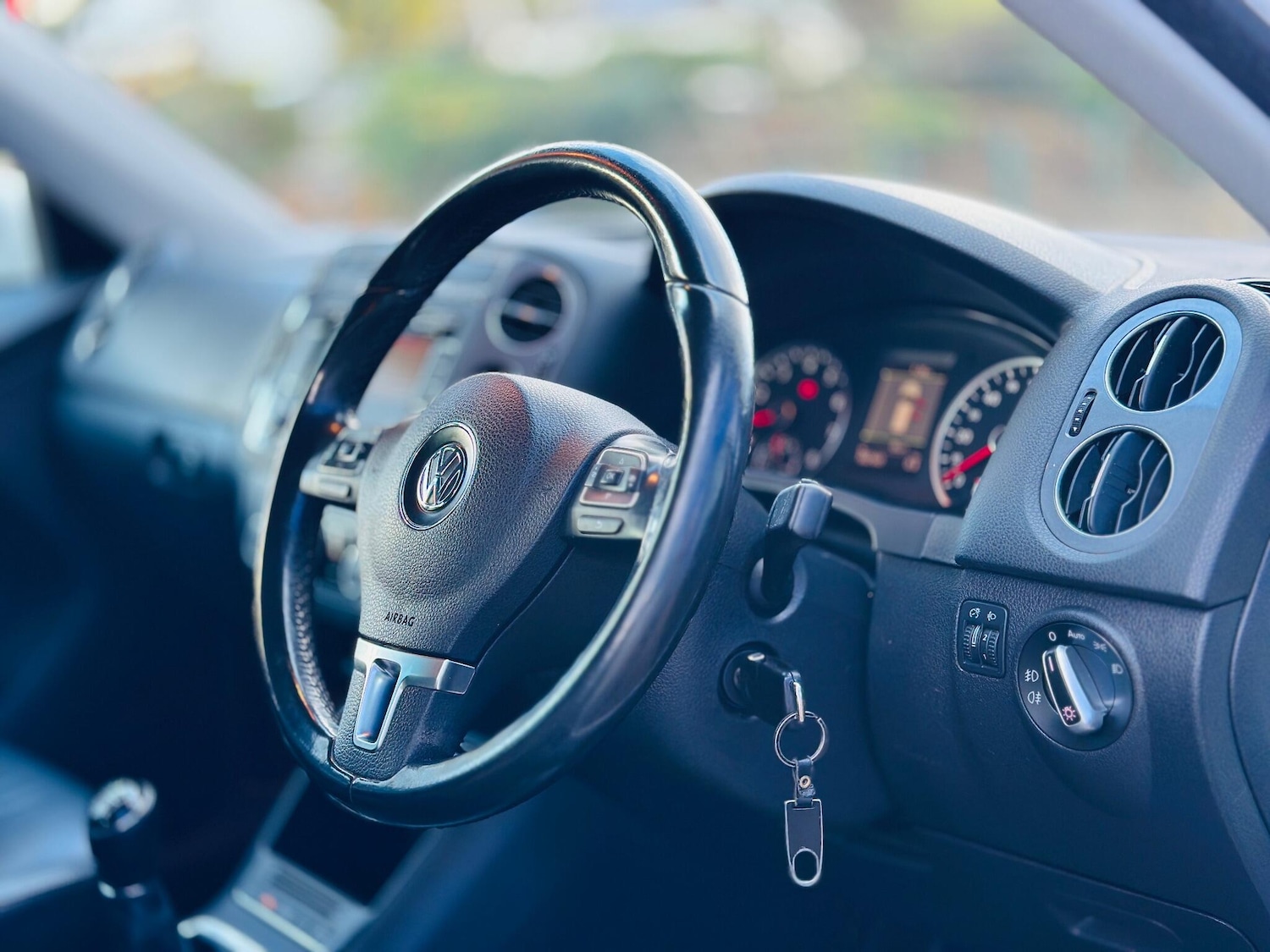 Used Volkswagen Tiguan 2012 for sale - 76425505: Photo 22