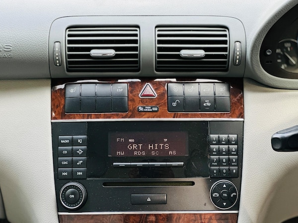 Used Mercedes-Benz C-Class 2004 for sale - 76251198: Photo 15