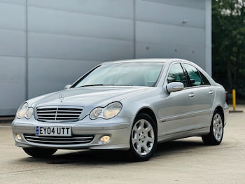 Used Mercedes-Benz C-Class 2004 for sale - 76251198: Photo 2