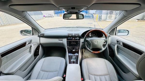 Used Mercedes-Benz C-Class 2004 for sale - 76251198: Photo 35
