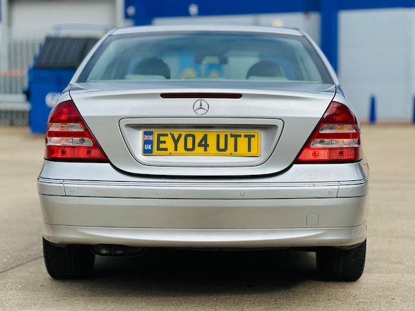 Used Mercedes-Benz C-Class 2004 for sale - 76251198: Photo 41